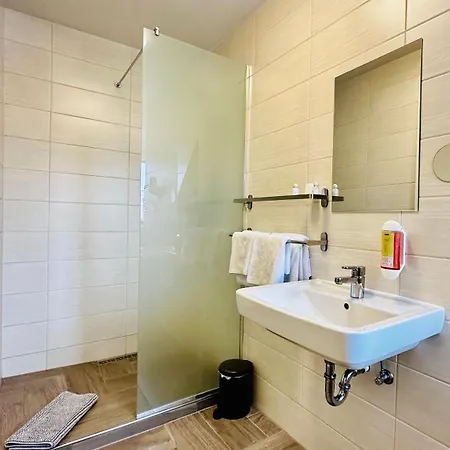 Georgenberg Отель